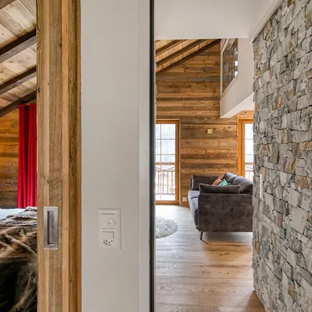 Hotel Hlianthme, The Lofty Penthouse *