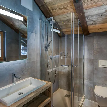 Hotel Hlianthme, The Lofty Penthouse Champery
